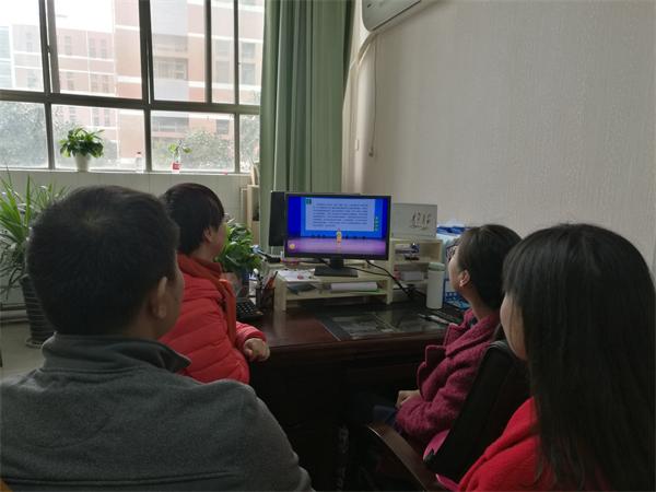 bv伟德源自英国始于1946组织收看辅导员技能大赛.JPG bv伟德源自英国始于1946组织收看辅导员技能大赛.JPG